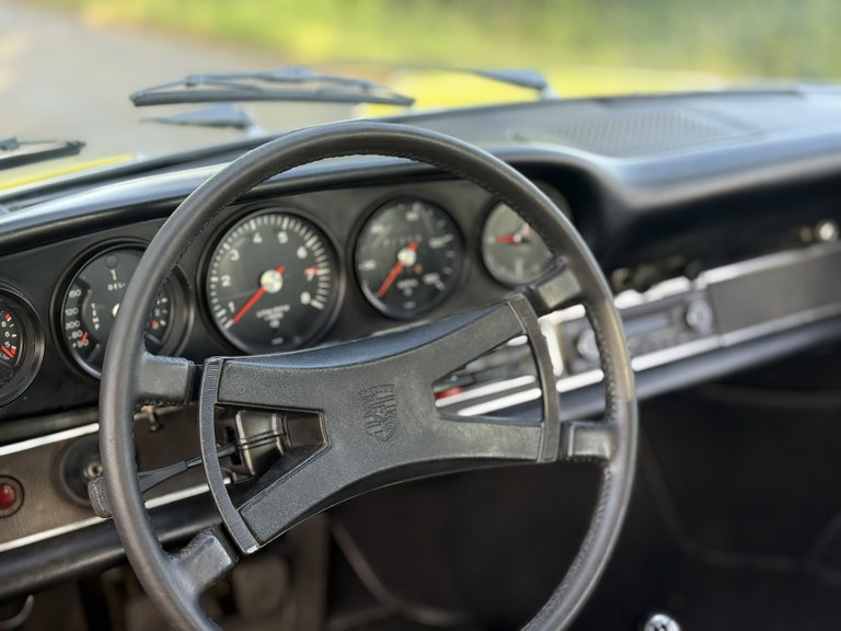 Porsche 911 E