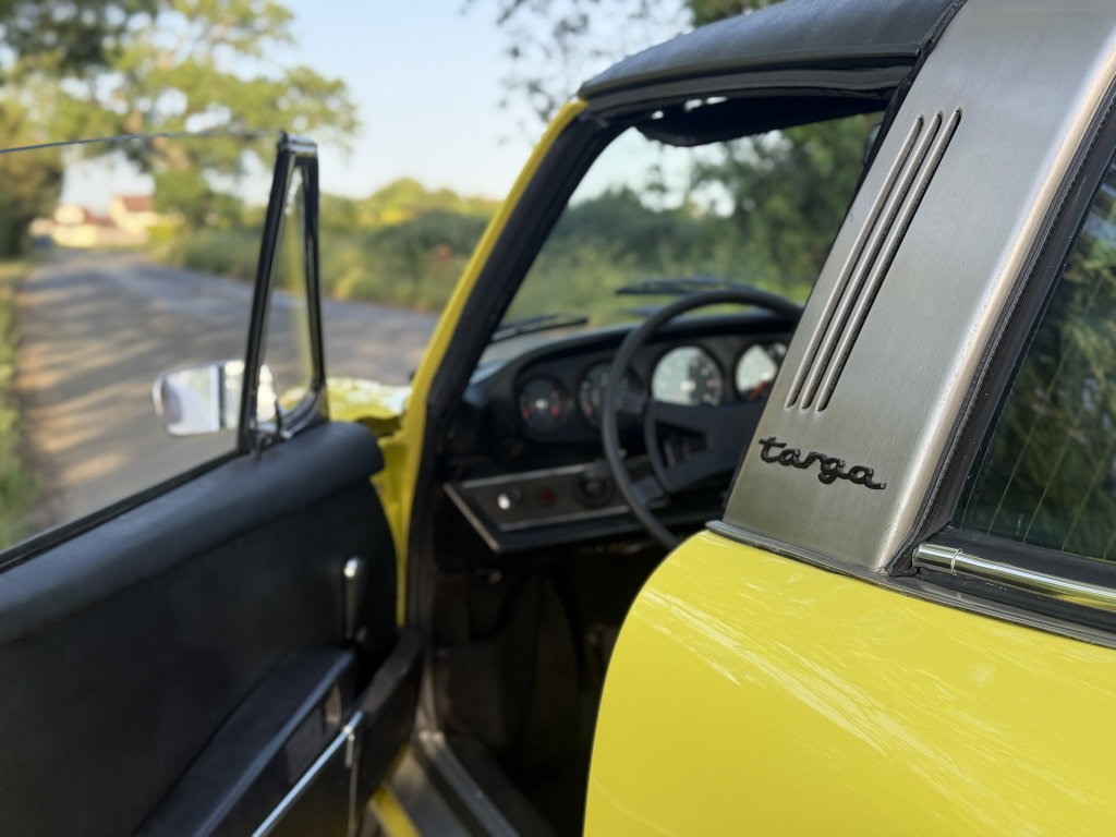 Porsche 911 E
