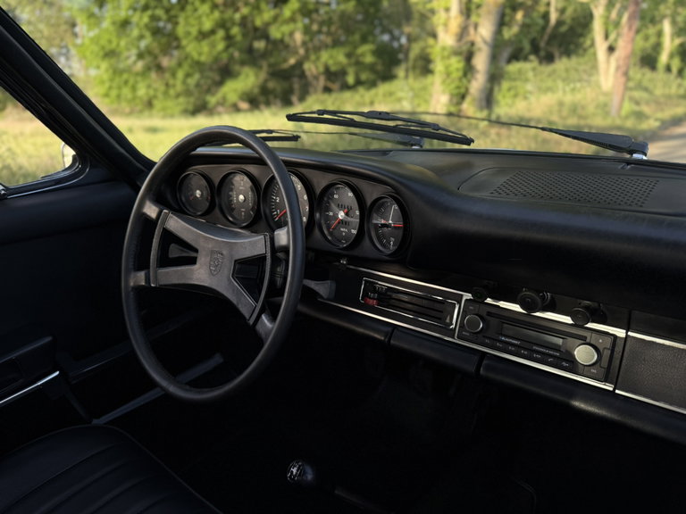 Porsche 911 E