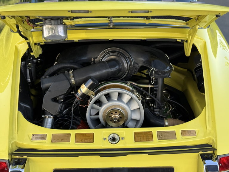 Porsche 911 E