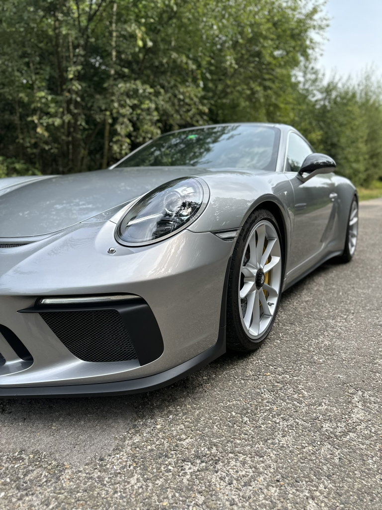 Porsche 991.2 GT3 Touring