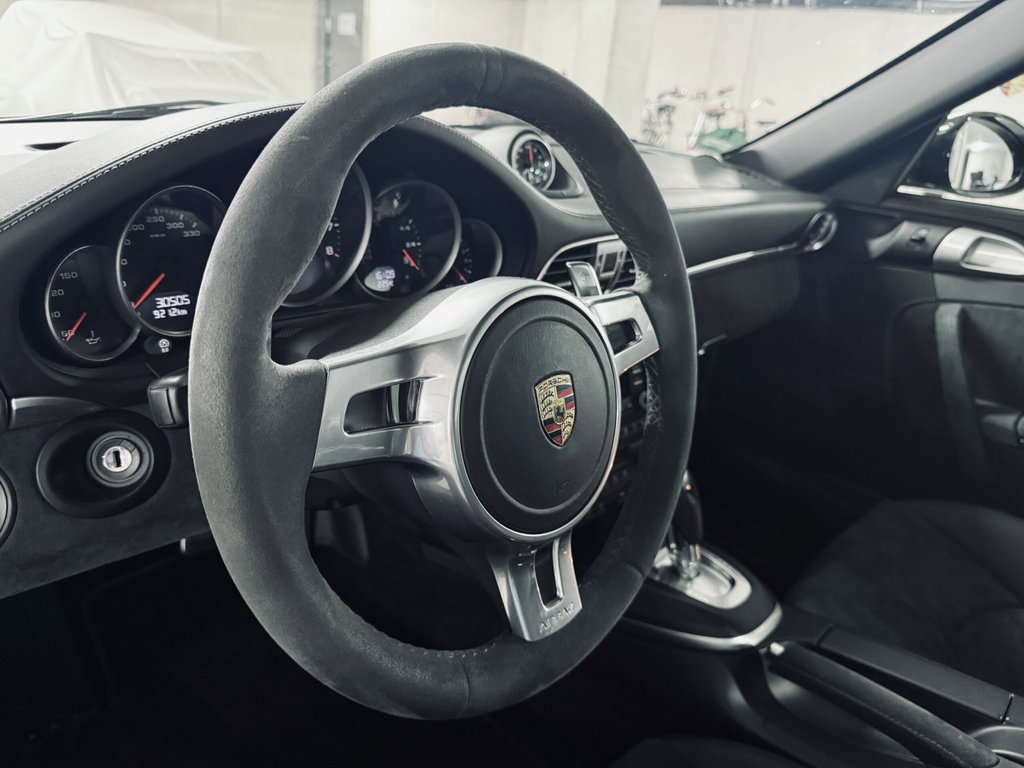 Porsche 997.2 Carrera GTS
