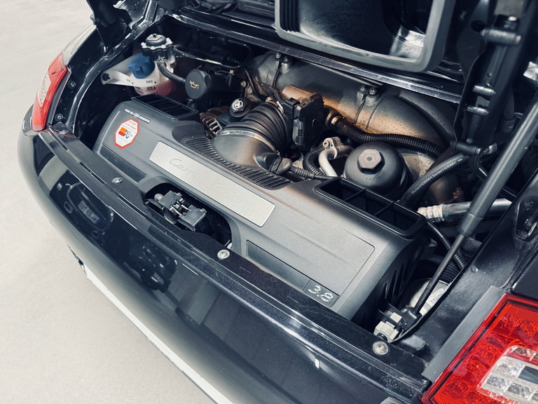 Porsche 997.2 Carrera GTS