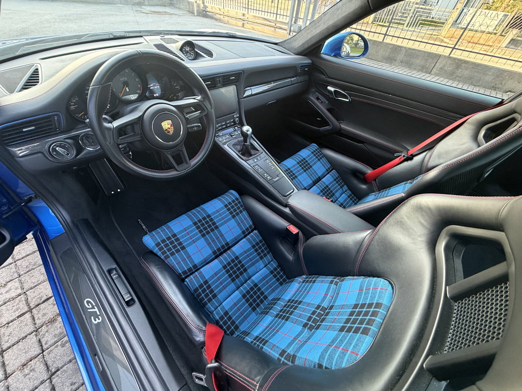 Porsche 991.2 GT3 Touring