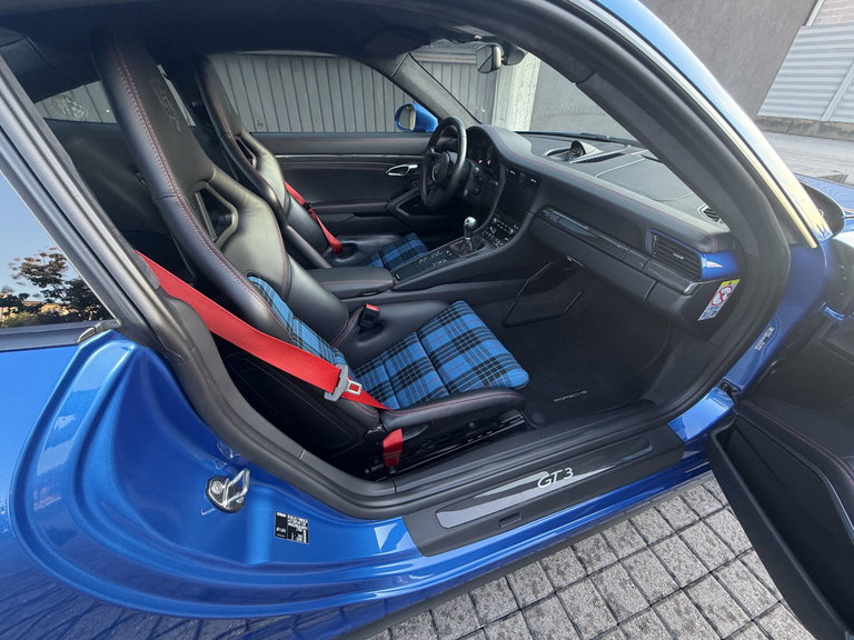 Porsche 991.2 GT3 Touring