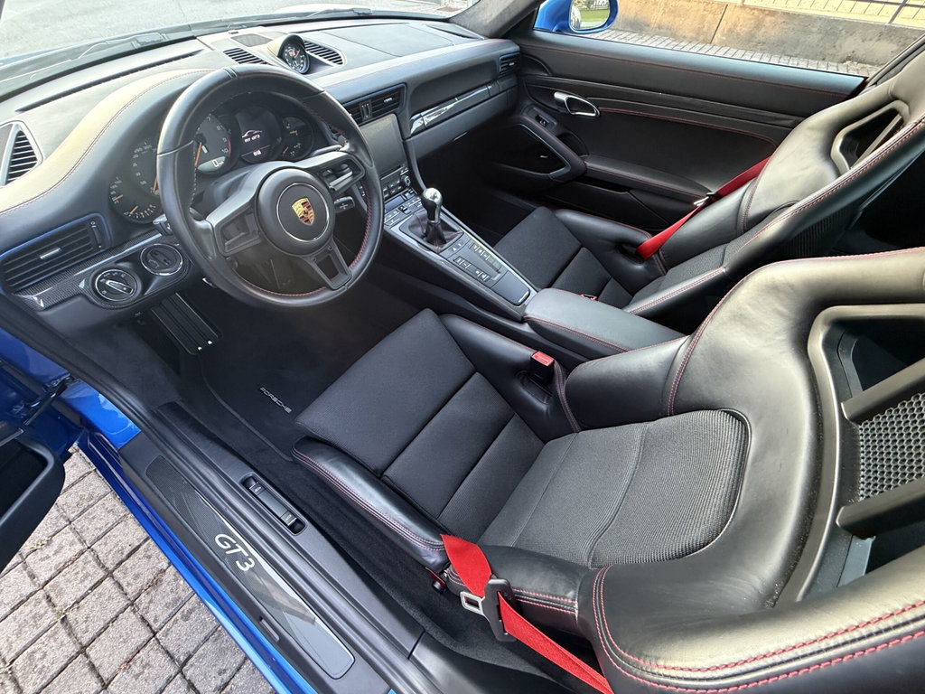 Porsche 991.2 GT3 Touring