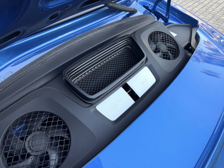 Porsche 991.2 GT3 Touring