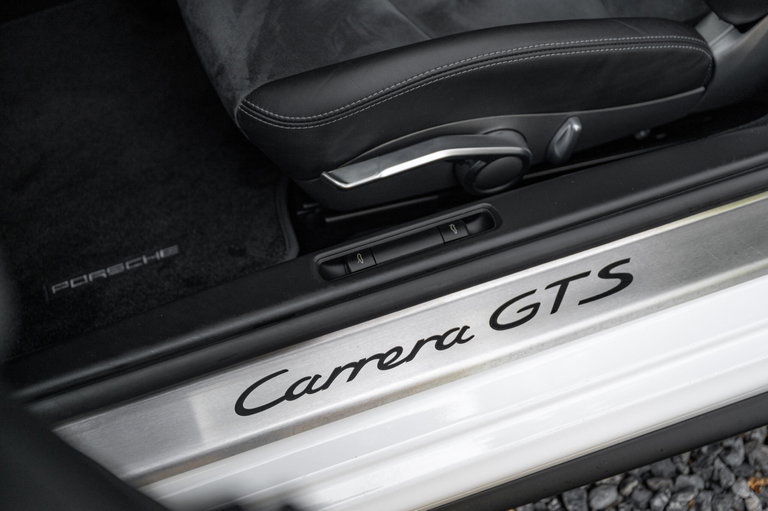 Porsche 997.2 Carrera GTS