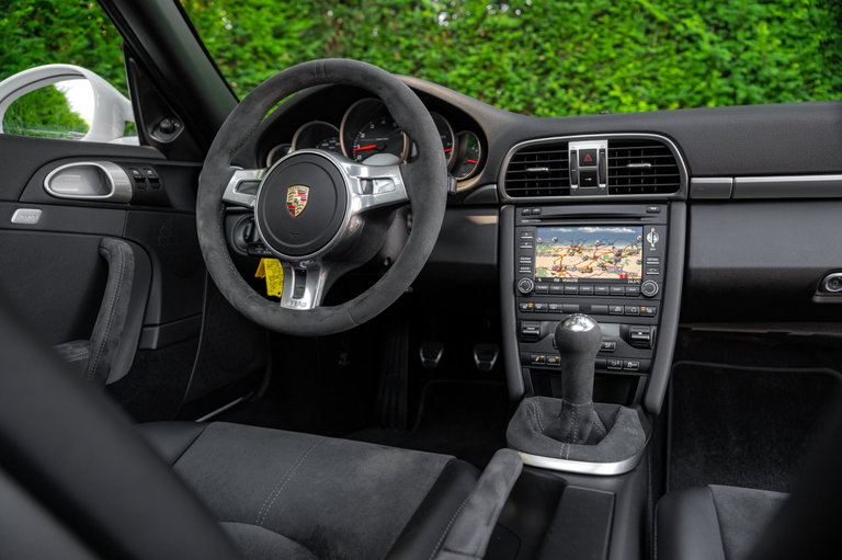 Porsche 997.2 Carrera GTS