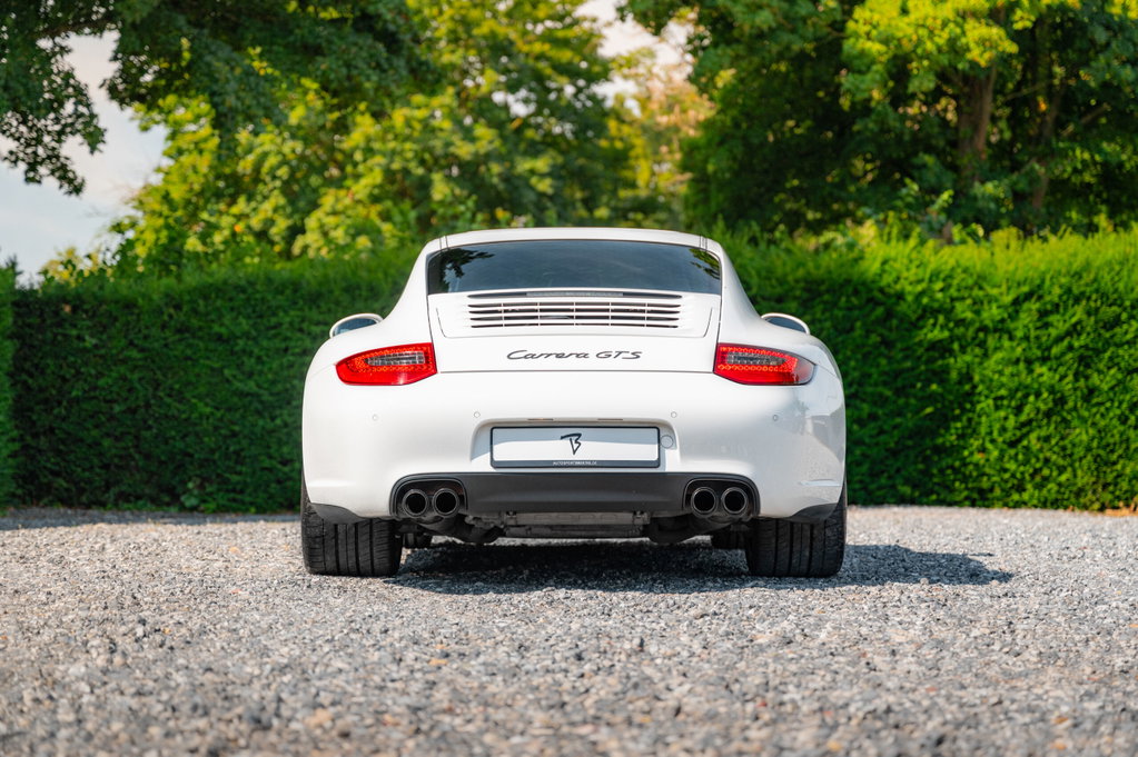 Porsche 997.2 Carrera GTS