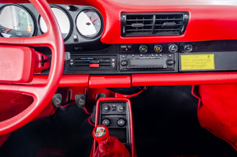 Porsche 911 Carrera 3.2