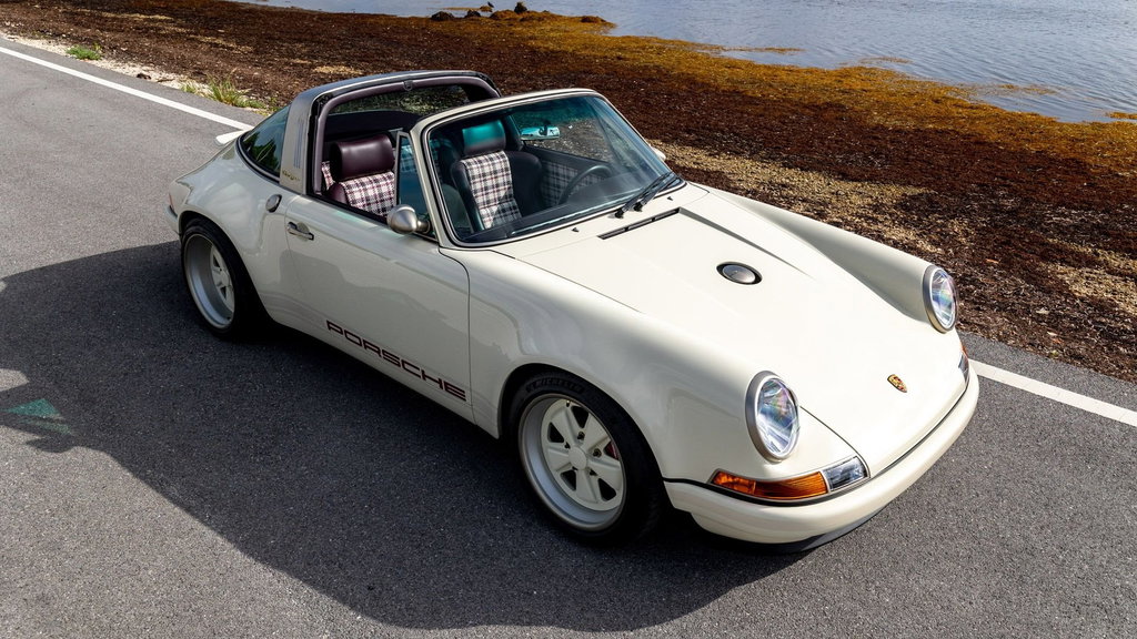 Porsche 911 Reimagined by Singer