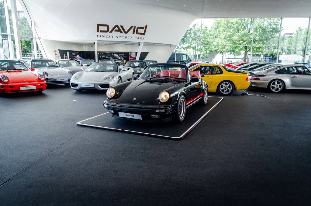 Porsche 911 Carrera 3.2