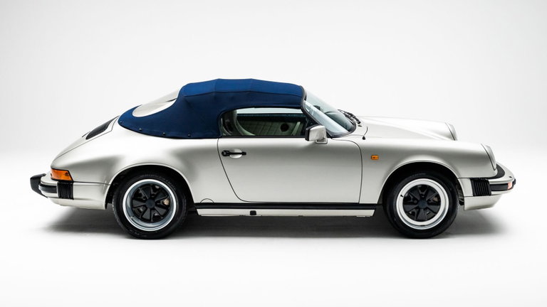Porsche 911 Carrera 3.2 Speedster