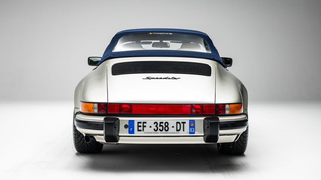 Porsche 911 Carrera 3.2 Speedster