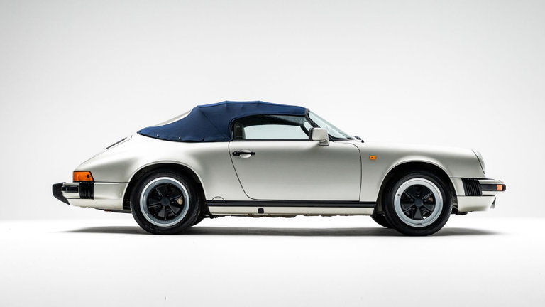Porsche 911 Carrera 3.2 Speedster