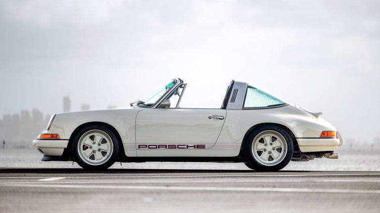 Porsche 911 Reimagined by Singer