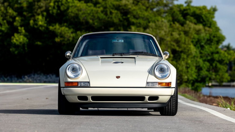 Porsche 911 Reimagined by Singer