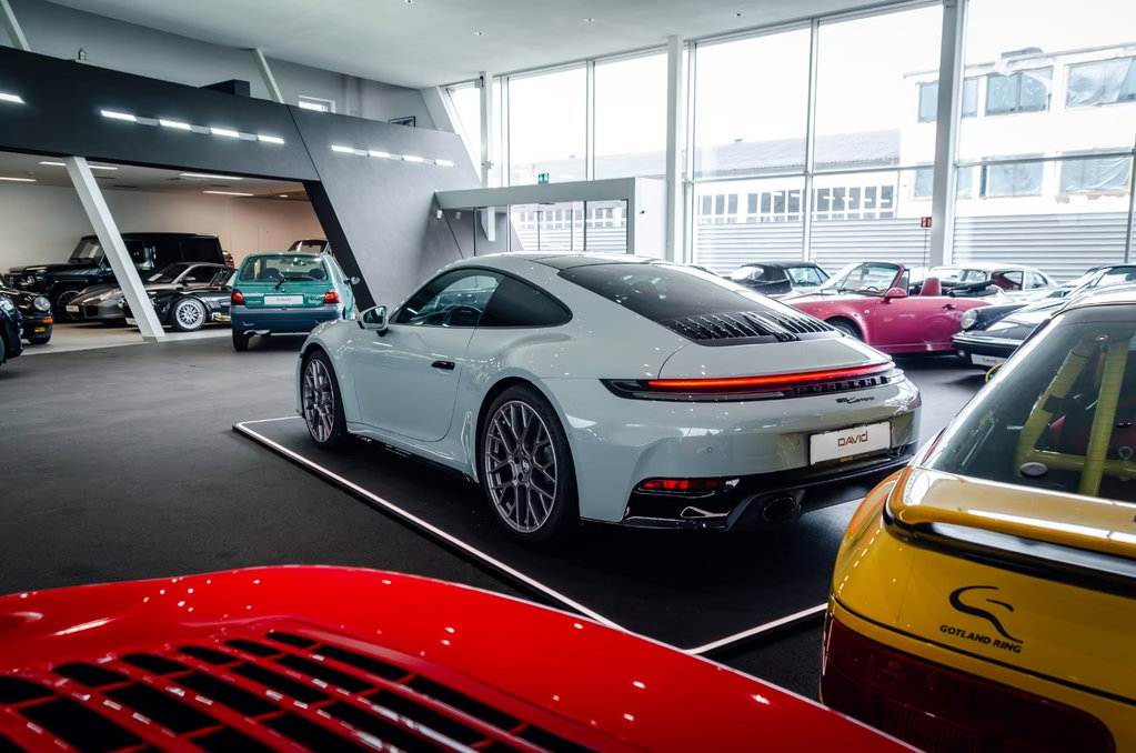Porsche 992.2 Carrera