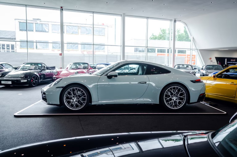 Porsche 992.2 Carrera