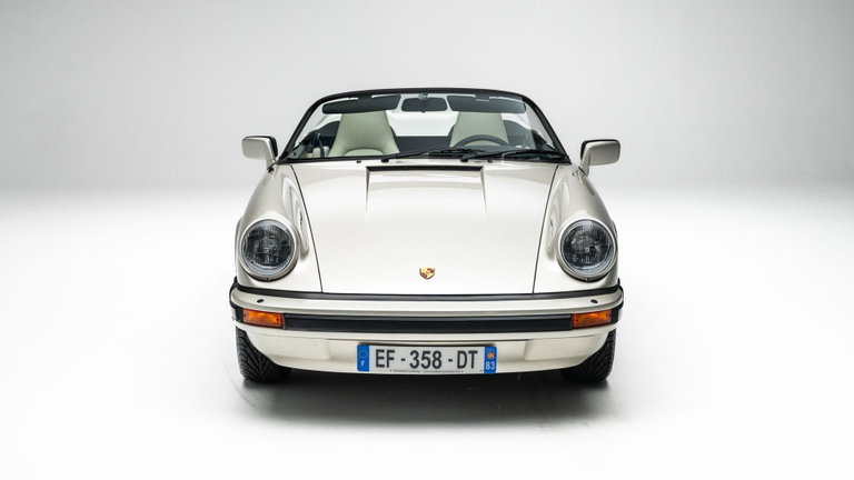 Porsche 911 Carrera 3.2 Speedster
