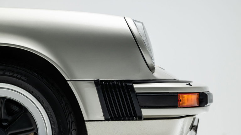 Porsche 911 Carrera 3.2 Speedster