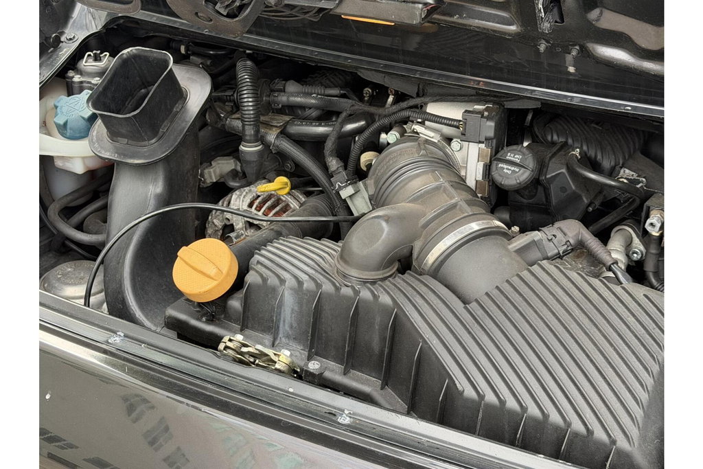 Porsche 996 Carrera 4 Millennium Edition