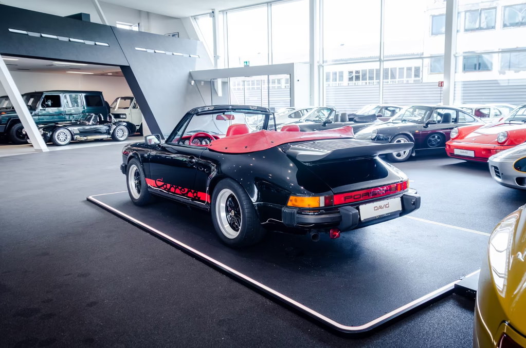 Porsche 911 Carrera 3.2