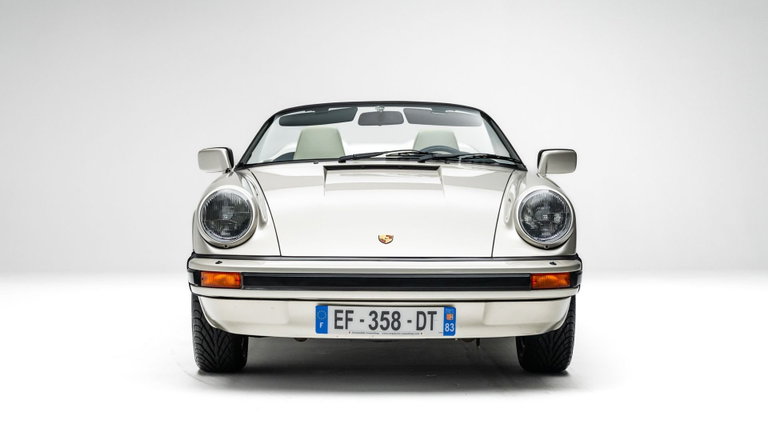 Porsche 911 Carrera 3.2 Speedster