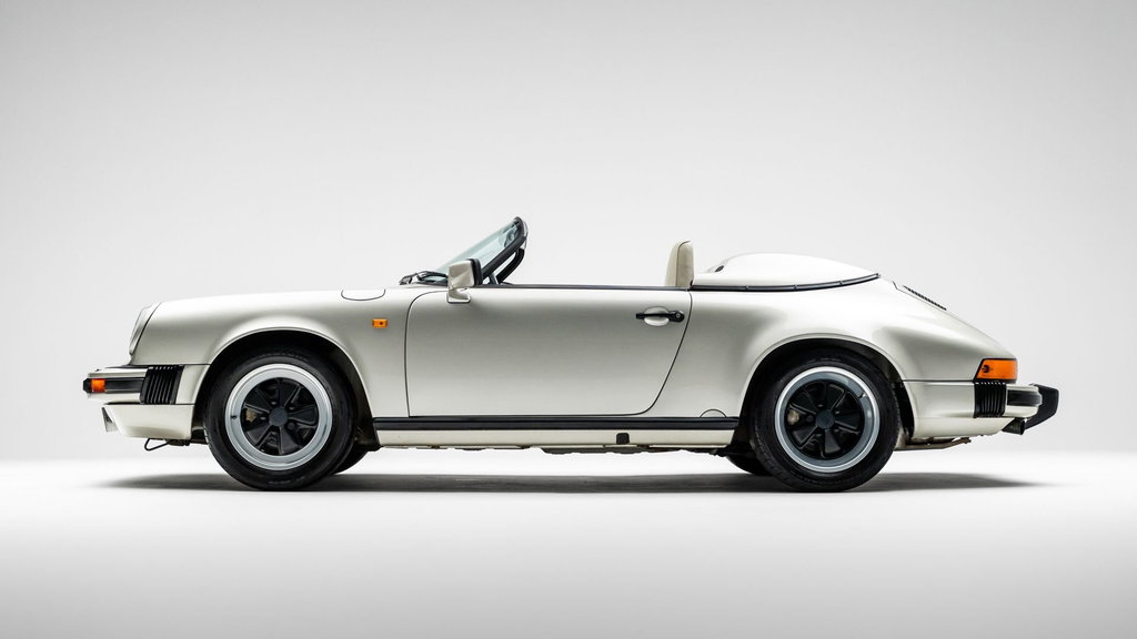 Porsche 911 Carrera 3.2 Speedster