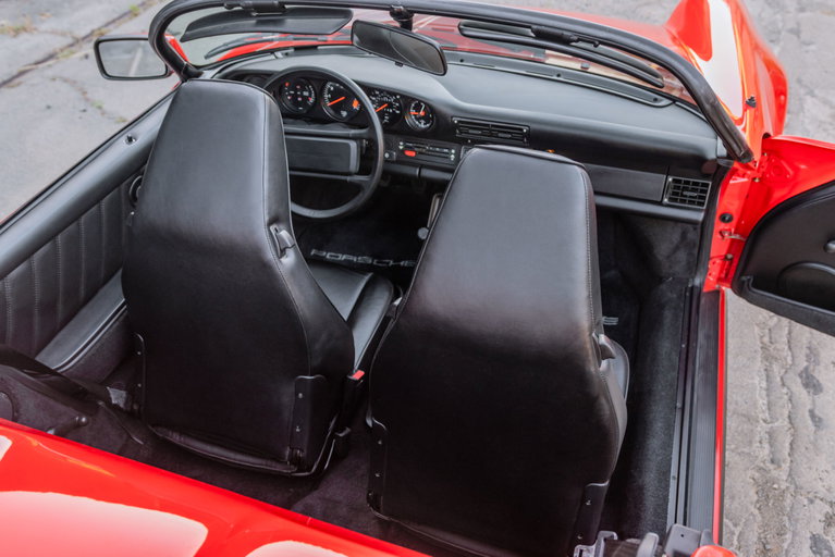 Porsche 911 Carrera 3.2 Speedster (US)
