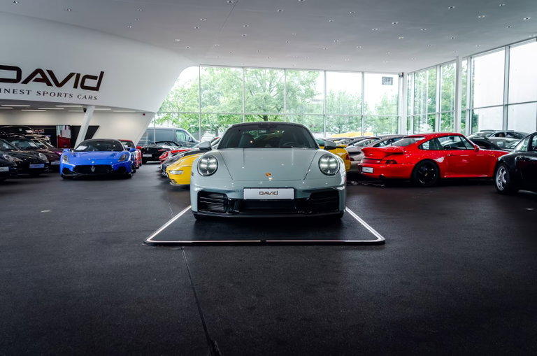 Porsche 992.2 Carrera
