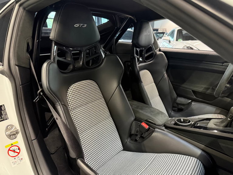 Porsche 992 GT3
