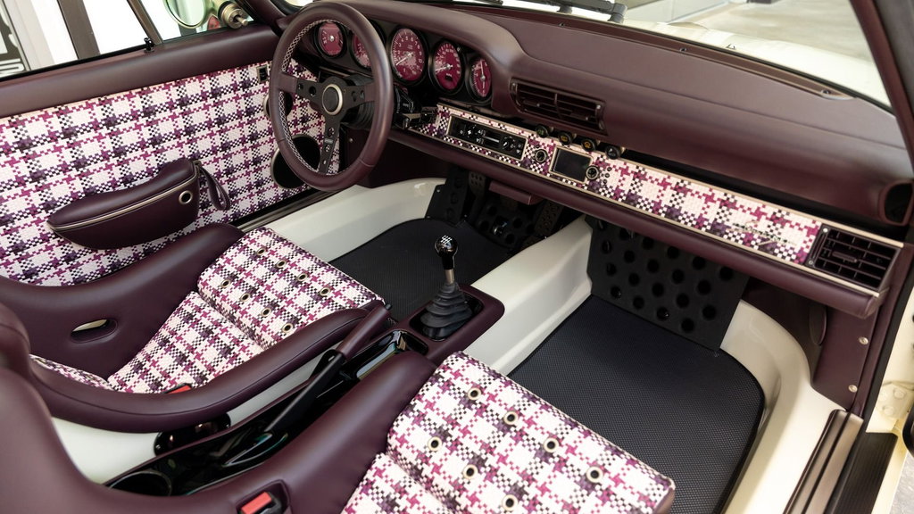 Porsche 911 Reimagined by Singer