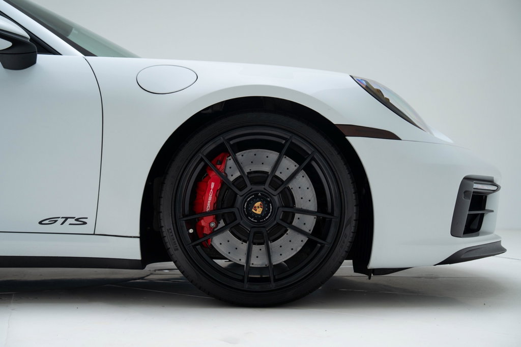 Porsche 992 Carrera GTS