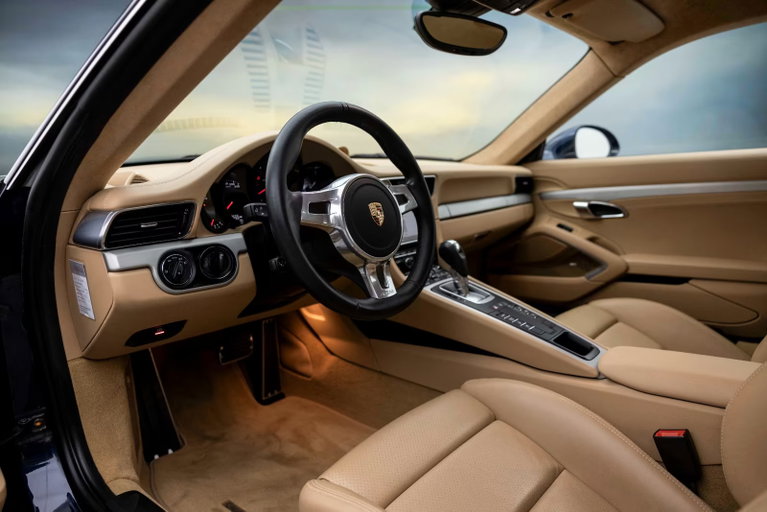 Porsche 991 Carrera 4S