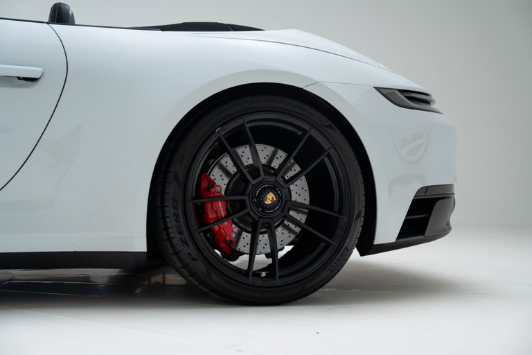 Porsche 992 Carrera GTS