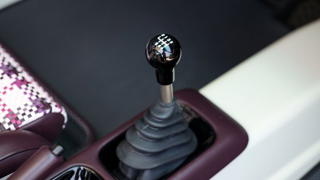 Porsche 911 Reimagined by Singer