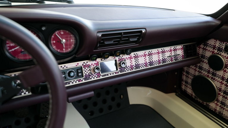 Porsche 911 Reimagined by Singer