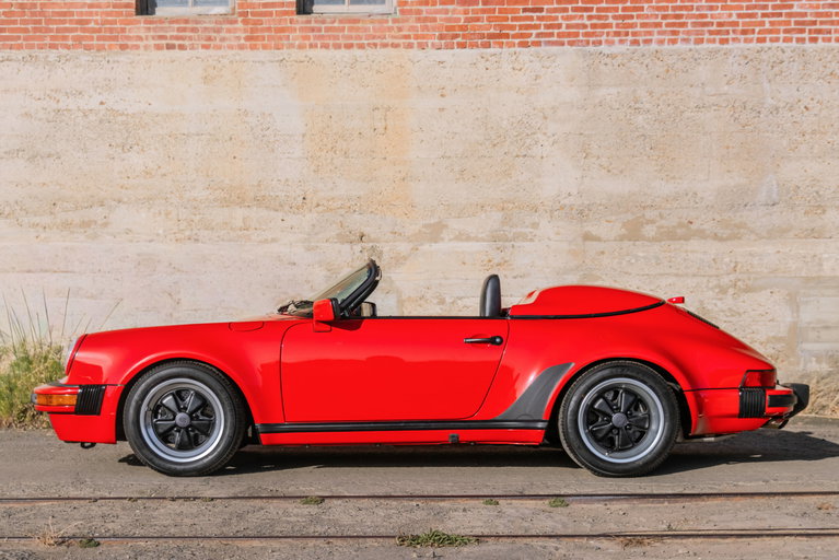 Porsche 911 Carrera 3.2 Speedster (US)