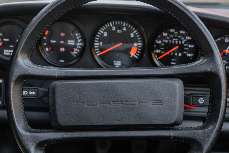 Porsche 911 Carrera 3.2 Speedster (US)
