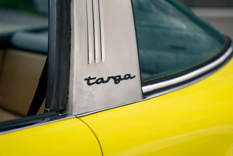 Porsche 911 E