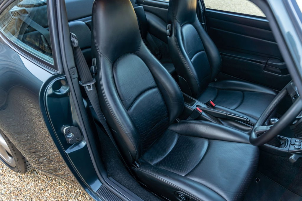Porsche 993 Carrera