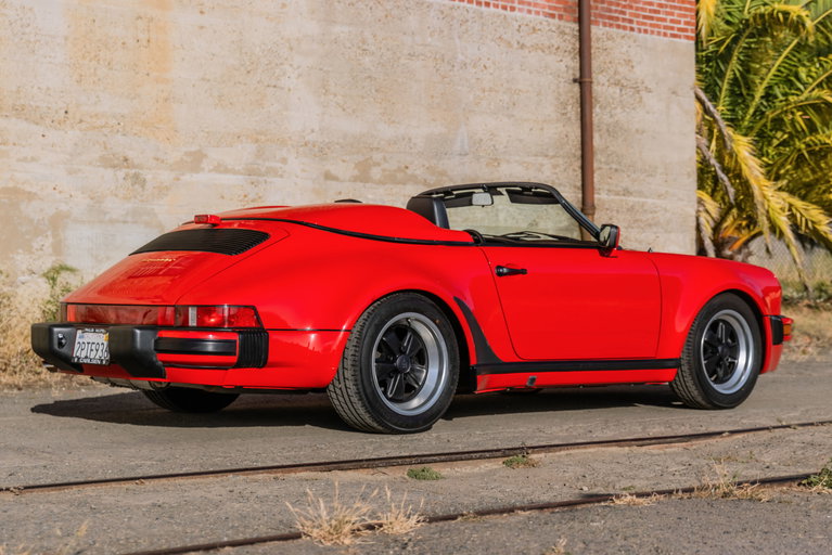 Porsche 911 Carrera 3.2 Speedster (US)