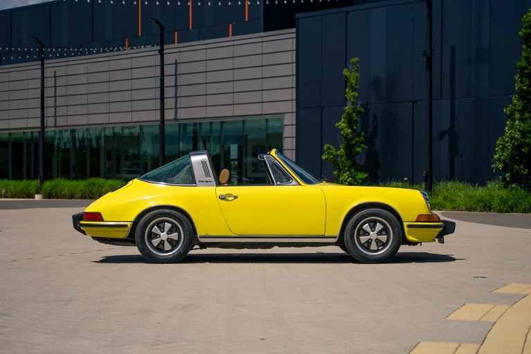 Porsche 911 E