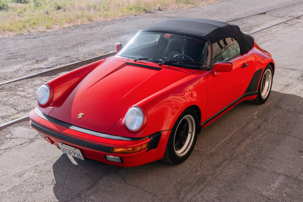 Porsche 911 Carrera 3.2 Speedster (US)