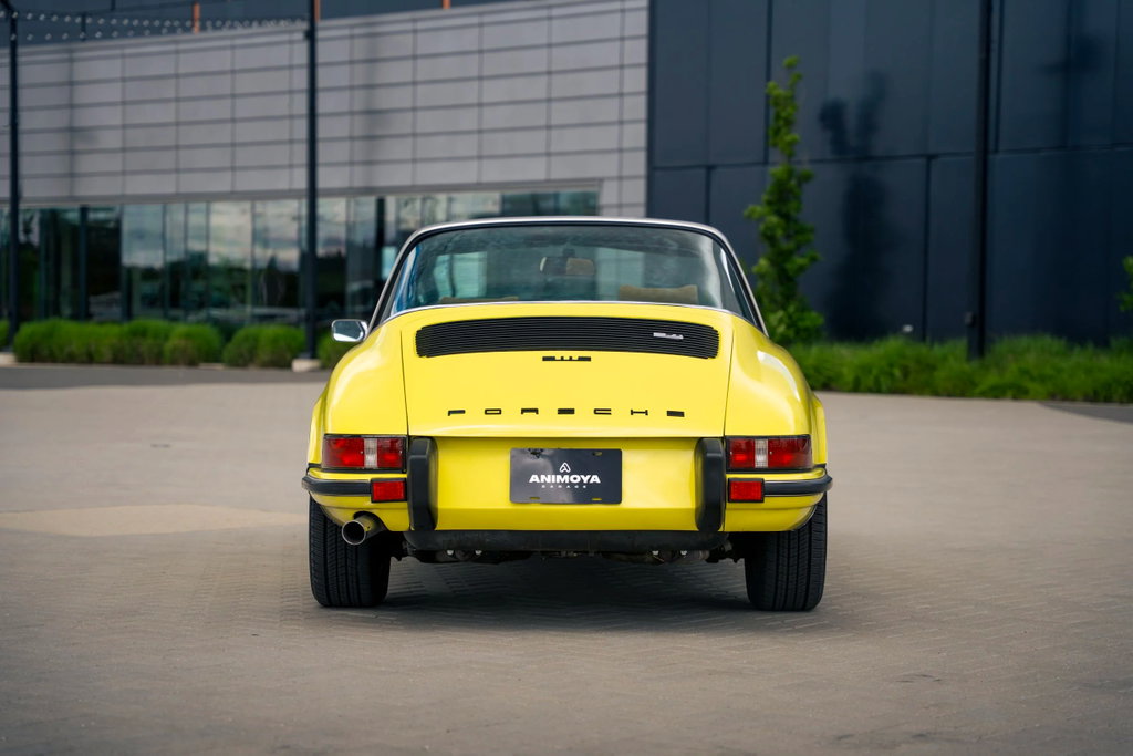 Porsche 911 E