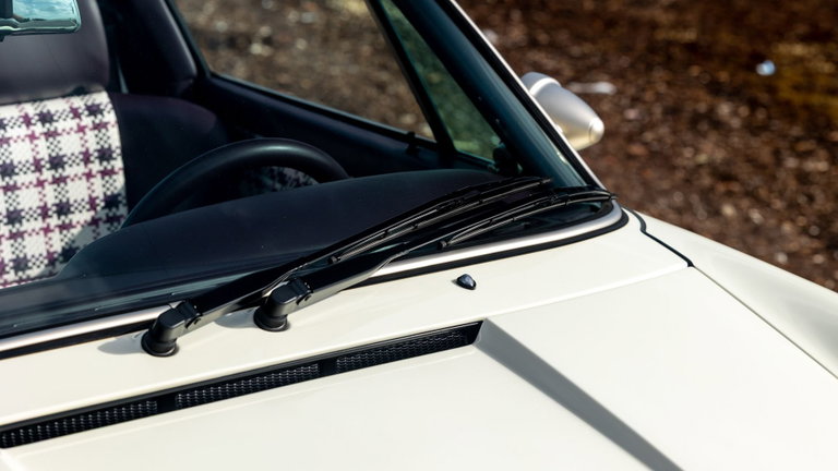 Porsche 911 Reimagined by Singer