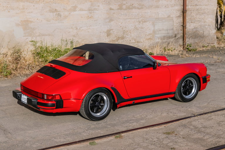 Porsche 911 Carrera 3.2 Speedster (US)