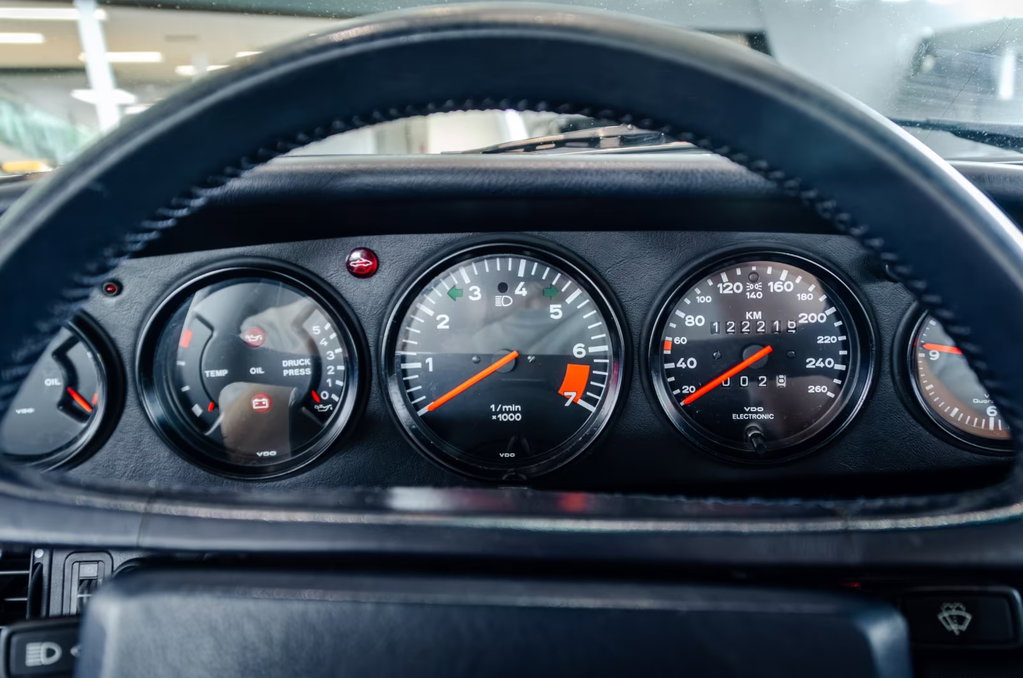 Porsche 911 Carrera 3.2